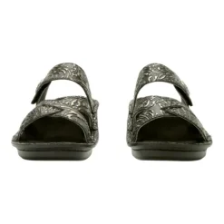 Sale Victoriah Show Boat Sandal Women Women's Sandals