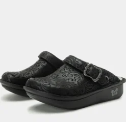 New Women's Seville Sail Away Clog |Canadian Footwear Women Women's Shoes