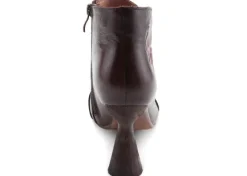 Outlet Cosmopolitan Women Women's Boots