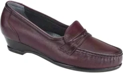 Outlet Easier Women's Slip-on Comfort Shoe Women Women's Shoes